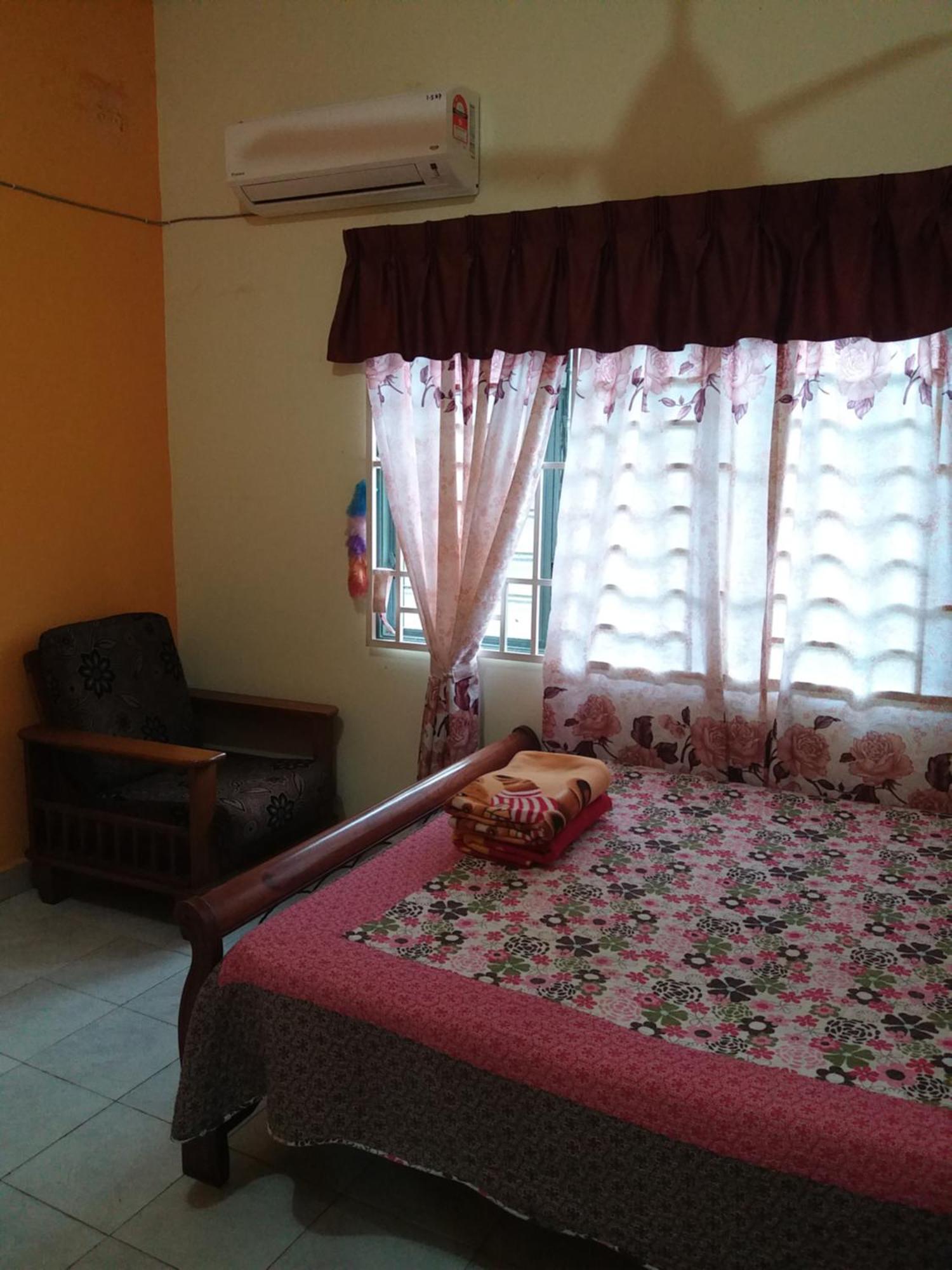 Homestay Dhia Irdina *