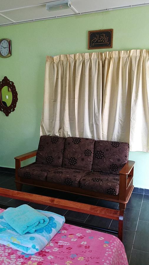 Homestay Dhia Irdina *